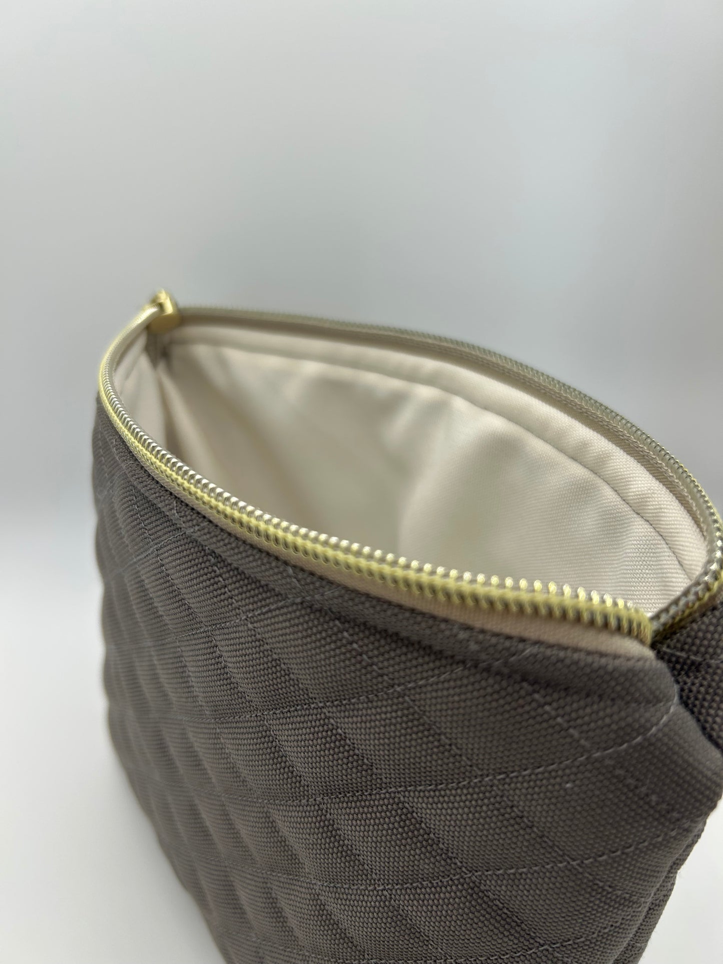 Kosmetiktasche Stepp Grau