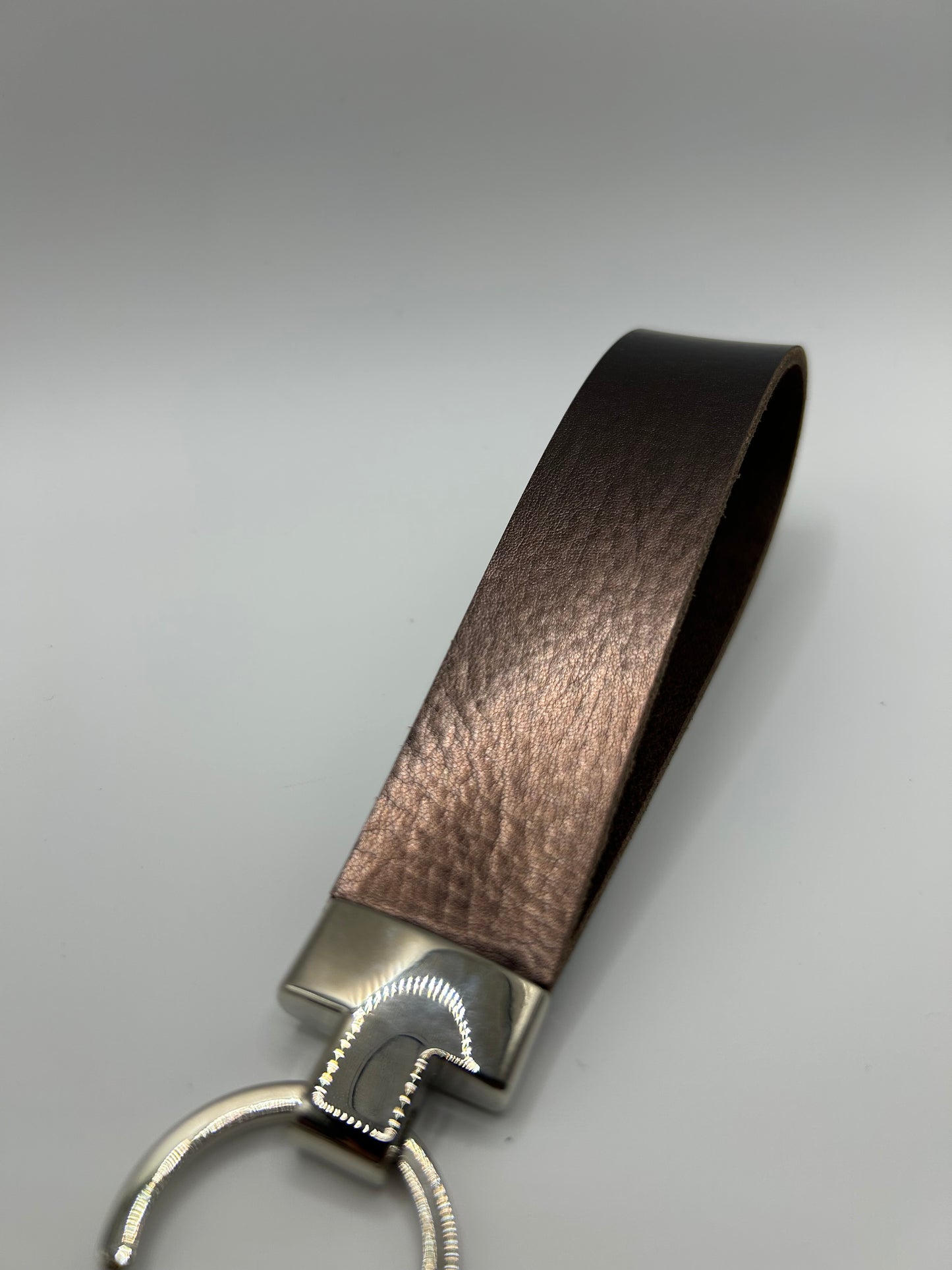 Schlüsselanhänger Spaltleder Metallic Silber