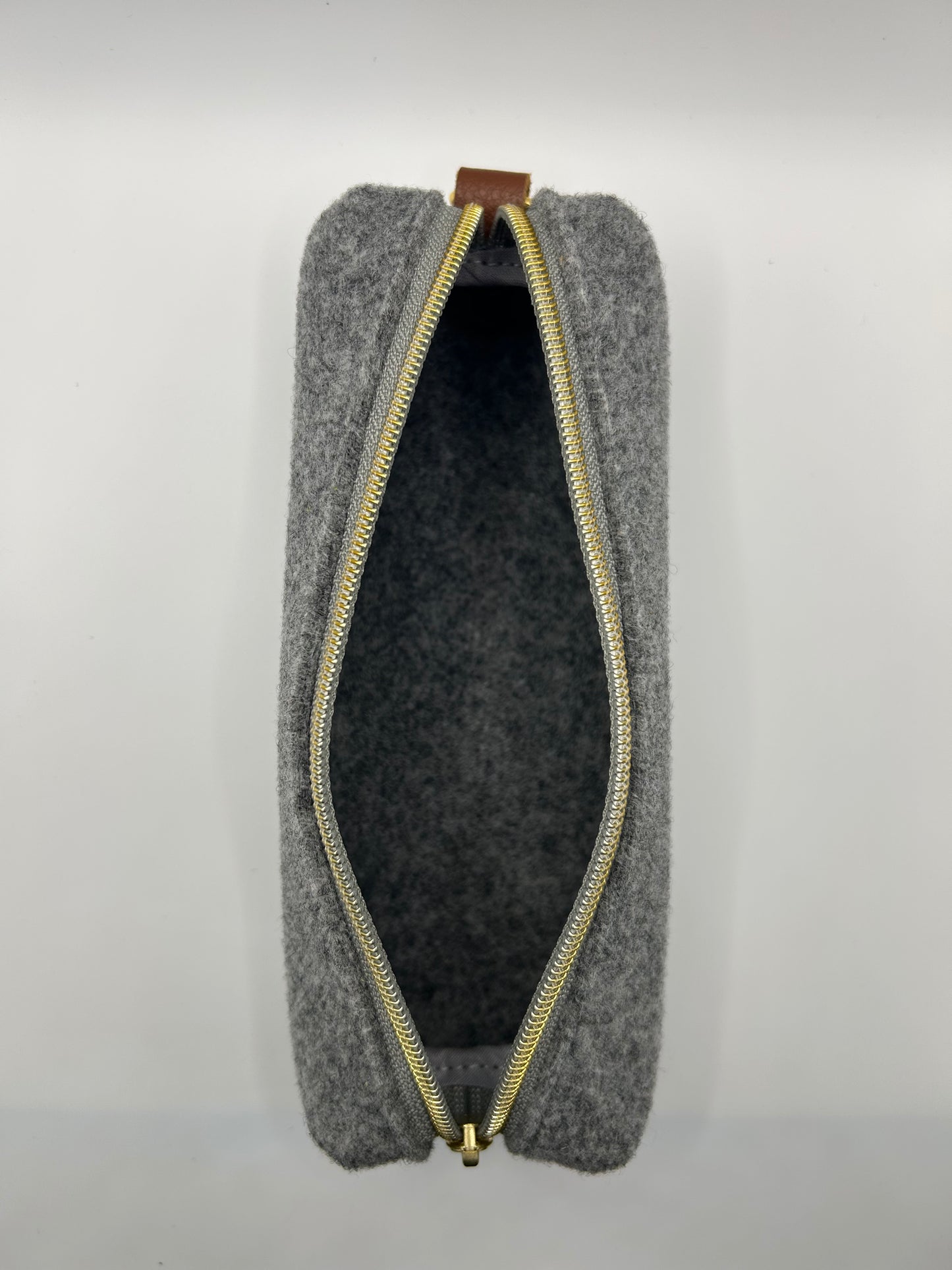 Mäppchen Filz Grau/Gold/Braun