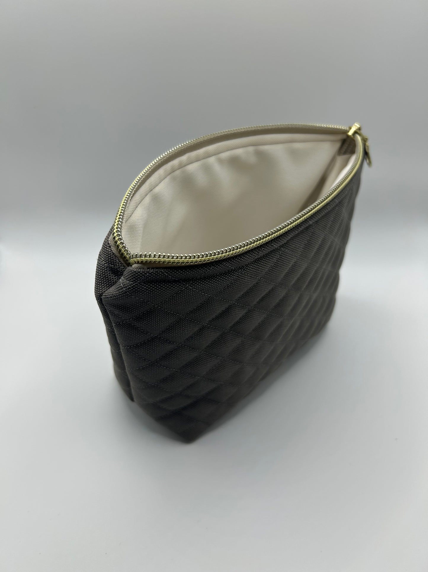 Kosmetiktasche Stepp M Grau