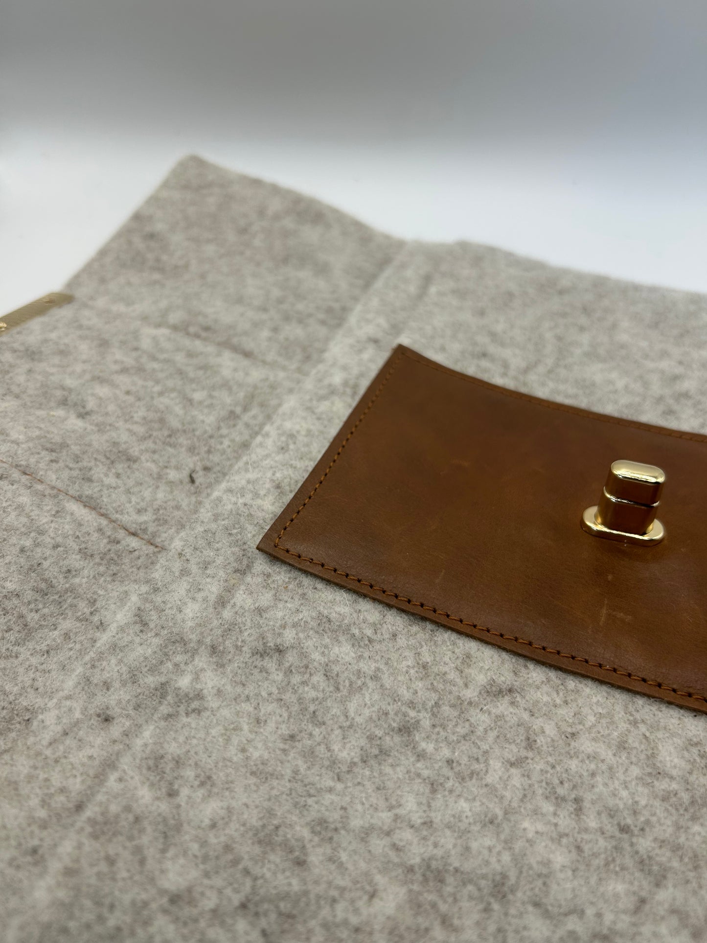 Tablethülle Filz/Leder Natur/Braun