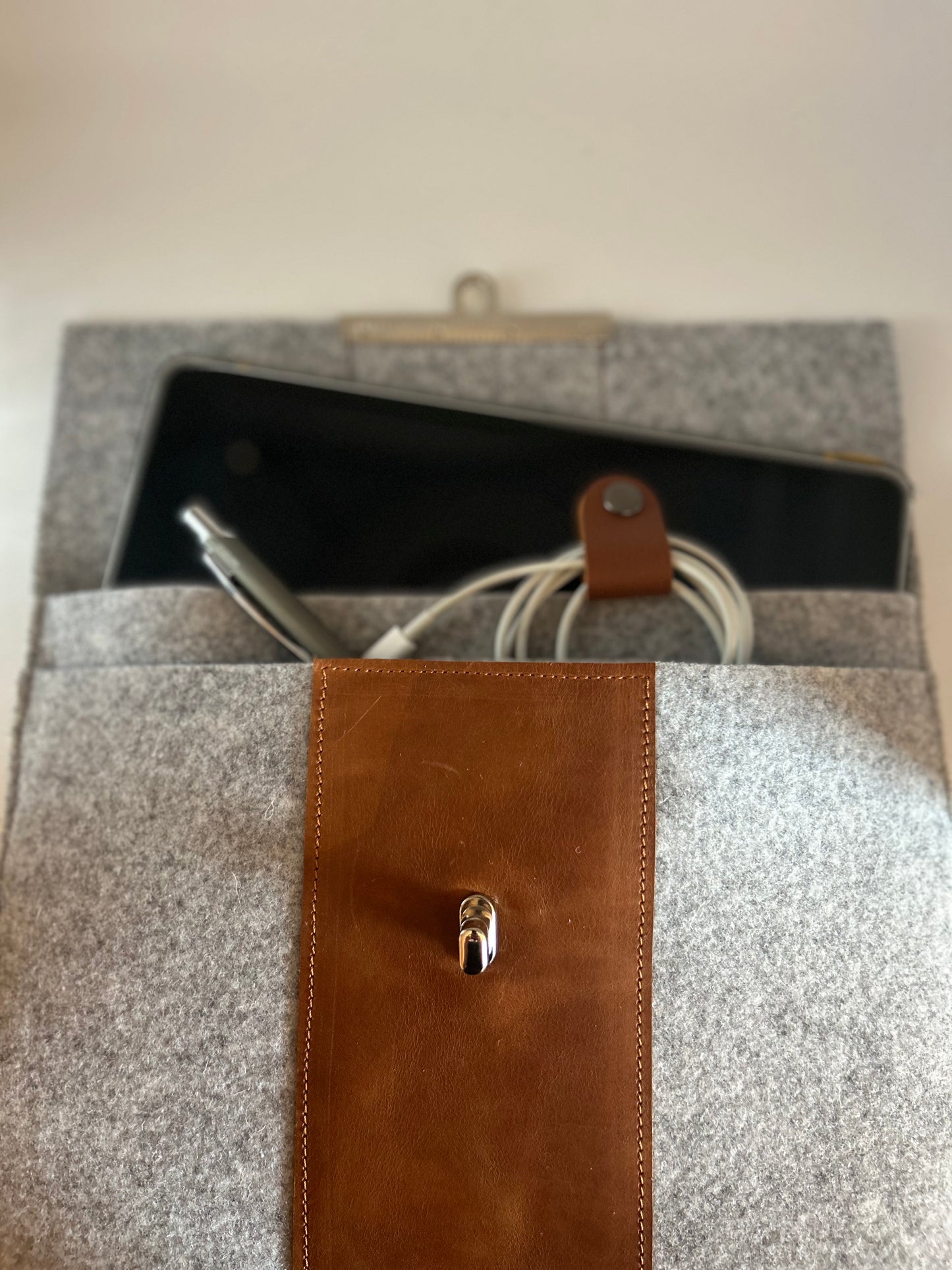 Tablethülle Filz/Leder Anthrazit/Schwarz