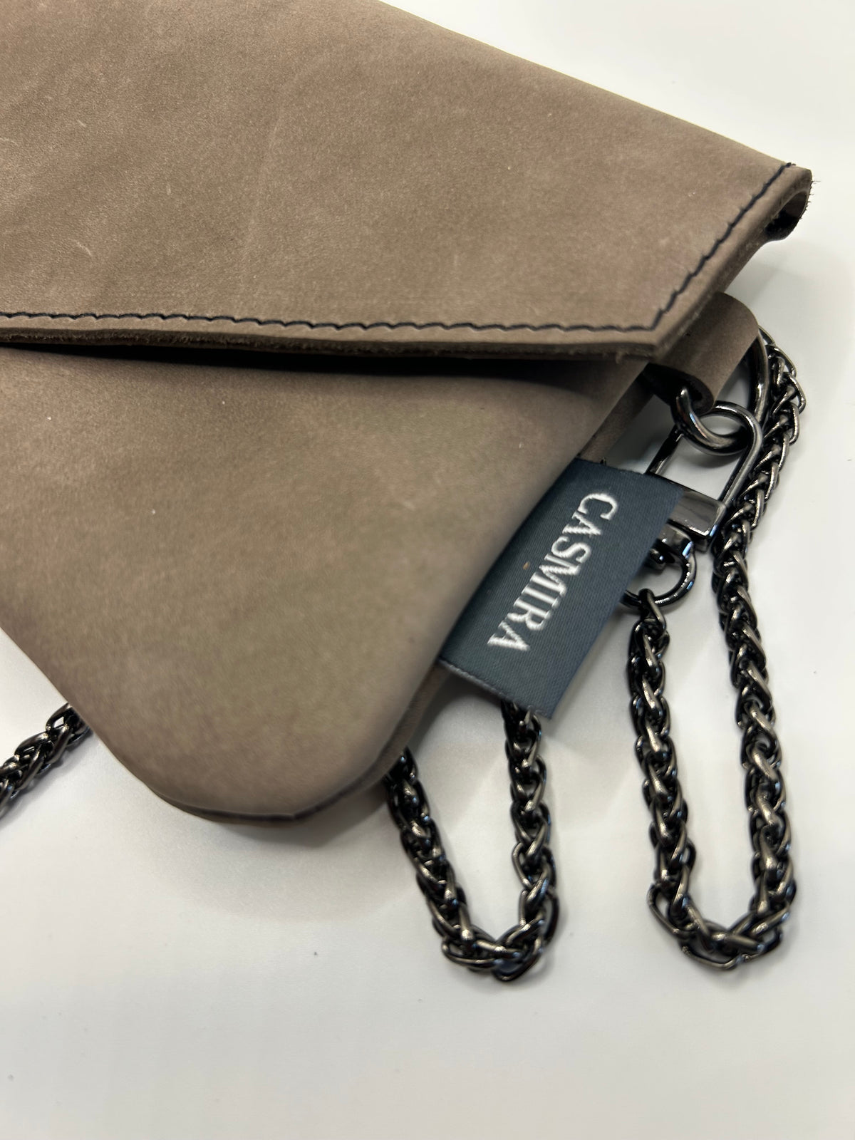 Umhängetasche Wildleder small Taupe / Anthrazit